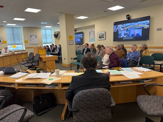 CFACT advisor and nuclear physicist Kelvin Kemm testifies in Maine